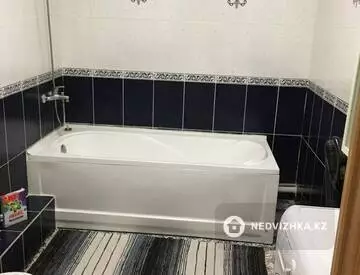 2-комнатная квартира, этаж 5 из 19, 67 м², миниатюра 6
