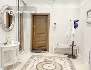 4-комнатная квартира, этаж 2 из 7, 202 м², миниатюра 12