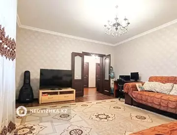 3-комнатная квартира, этаж 9 из 9, 90 м²