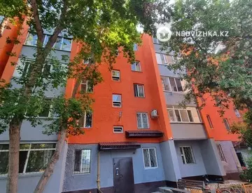 3-комнатная квартира, этаж 3 из 5, 61 м²