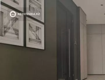 2-комнатная квартира, этаж 8 из 9, 66 м², миниатюра 6