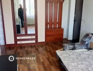 1-комнатная квартира, этаж 1 из 5, 33 м²