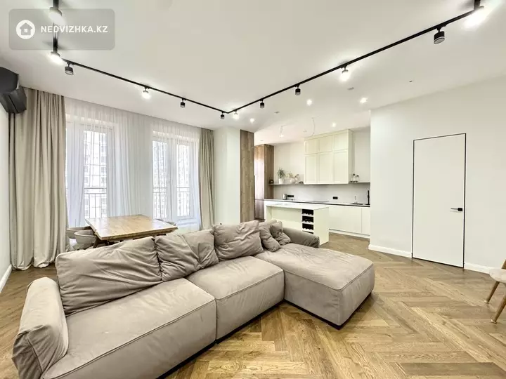 3-комнатная квартира, этаж 7 из 7, 130 м², 2-фотосурет