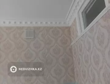 2-комнатная квартира, этаж 4 из 5, 45 м², миниатюра 1