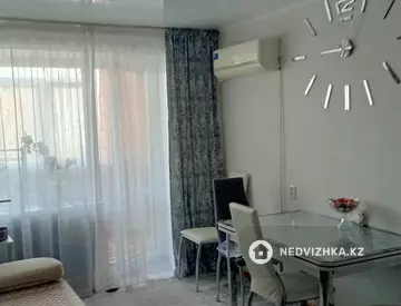3-комнатная квартира, этаж 4 из 5, 62 м²