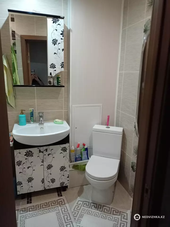 3-комнатная квартира, этаж 4 из 5, 62 м², фотография 3