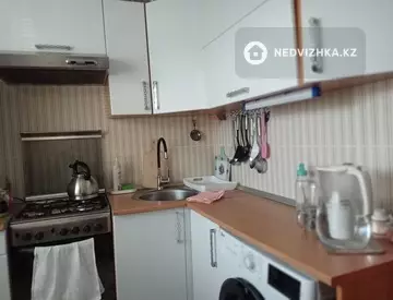 3-комнатная квартира, этаж 4 из 5, 62 м²