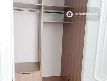 2-комнатная квартира, этаж 2 из 12, 80 м², миниатюра 8