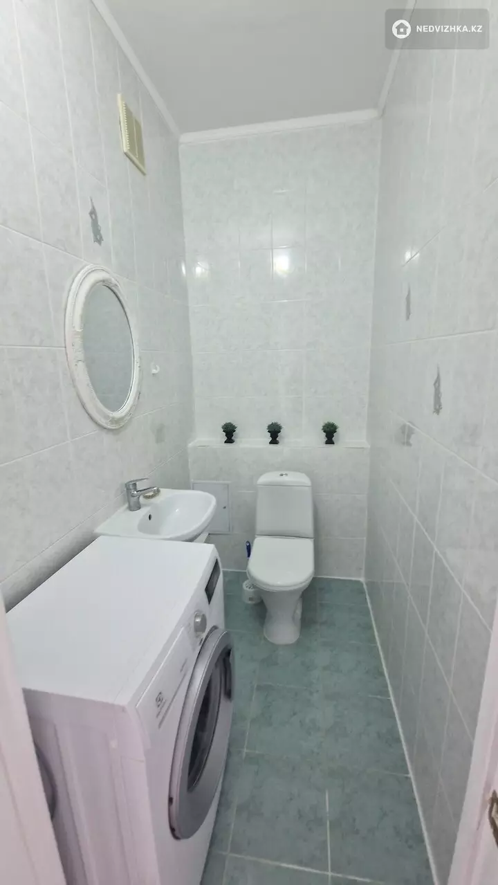 3-комнатная квартира, этаж 8 из 9, 90 м², фотография 3