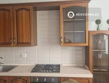 3-комнатная квартира, этаж 8 из 9, 90 м², миниатюра 10