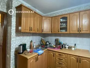 4-комнатная квартира, этаж 5 из 5, 86 м²