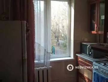 3-комнатная квартира, этаж 1 из 3, 58 м²