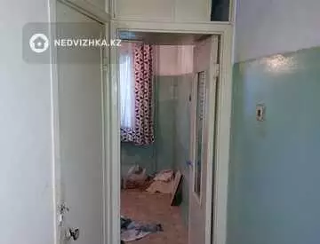 3-комнатная квартира, этаж 1 из 5, 54 м²