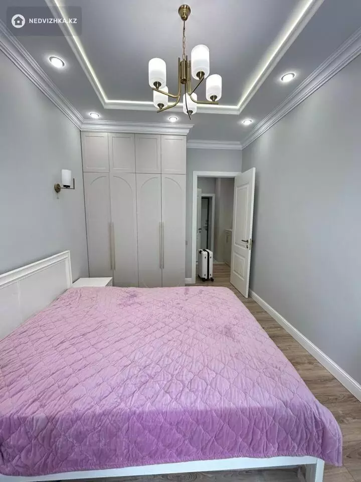 2-комнатная квартира, этаж 8 из 12, 39 м²