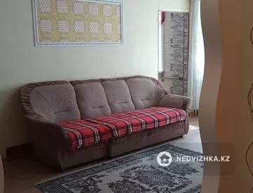 3-комнатная квартира, этаж 2 из 4, 69 м², На длительный срок, миниатюра 11