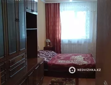 3-комнатная квартира, этаж 2 из 4, 69 м², На длительный срок, миниатюра 12
