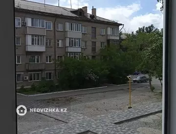 3-комнатная квартира, этаж 2 из 4, 68 м²