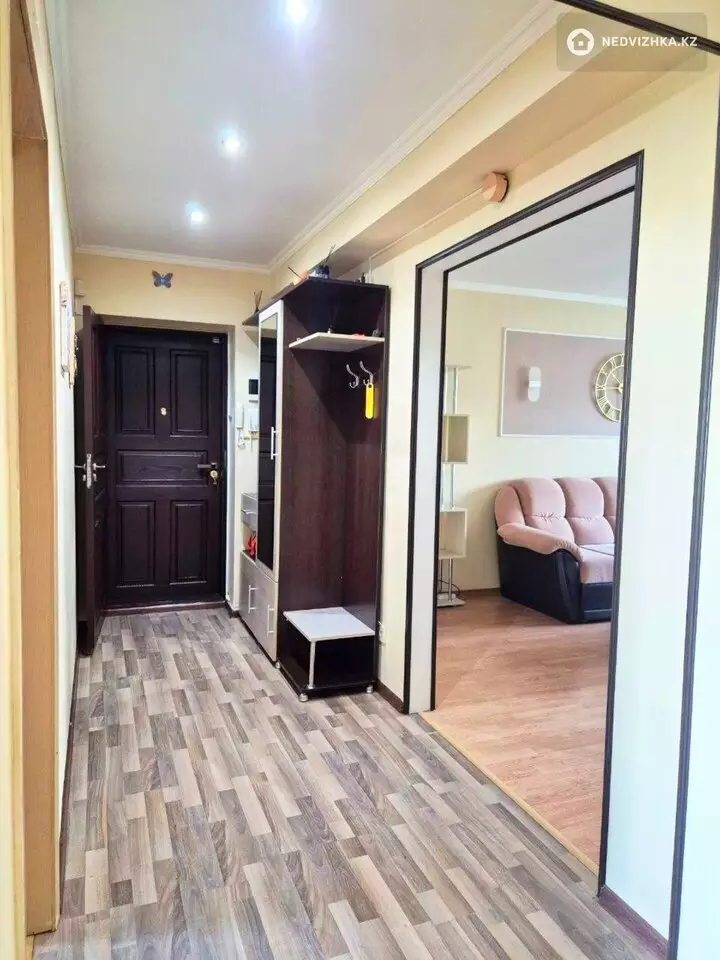 3-комнатная квартира, этаж 5 из 5, 85 м², фотография 4