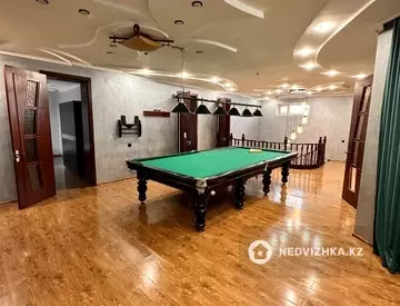 7-комнатный дом, 6 соток, 300 м², На длительный срок