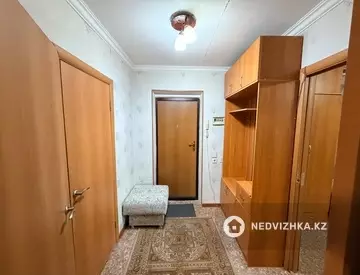 1-комнатная квартира, этаж 4 из 5, 39 м², миниатюра 12