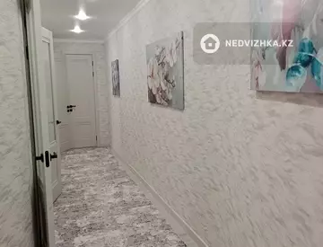 2-комнатная квартира, этаж 3 из 8, 65 м², миниатюра 6