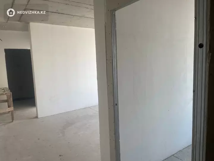 2-комнатная квартира, этаж 2 из 6, 53 м², фотография 4