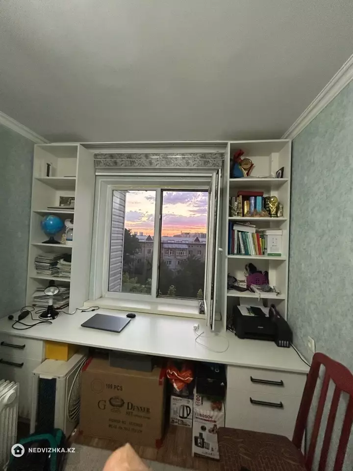 4-комнатная квартира, этаж 4 из 5, 78 м², фотография 5