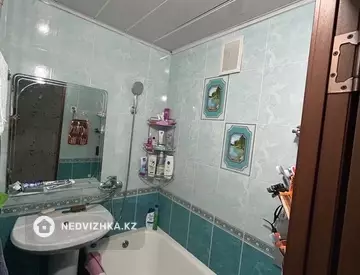 4-комнатная квартира, этаж 4 из 5, 78 м², миниатюра 6