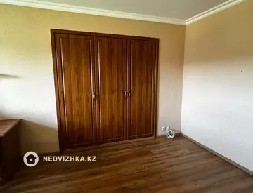 3-комнатная квартира, этаж 4 из 4, 77 м², миниатюра 8
