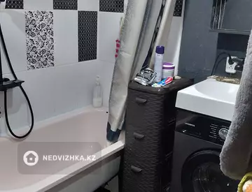 3-комнатная квартира, этаж 2 из 5, 52 м²