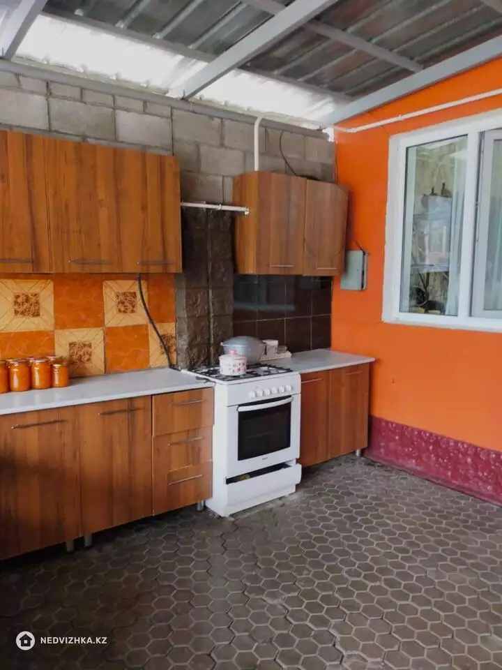 5-комнатный дом, 8 соток, 131 м², фотография 3