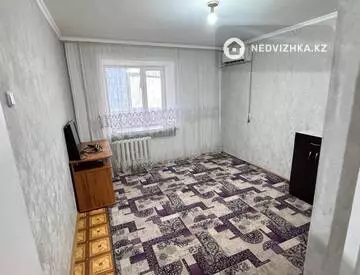 1-комнатная квартира, этаж 3 из 9, 42 м²