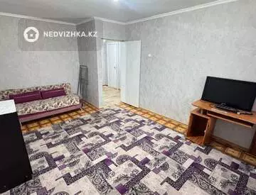 1-комнатная квартира, этаж 3 из 9, 42 м²