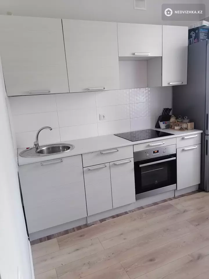 2-комнатная квартира, этаж 6 из 12, 57 м², фотография 5