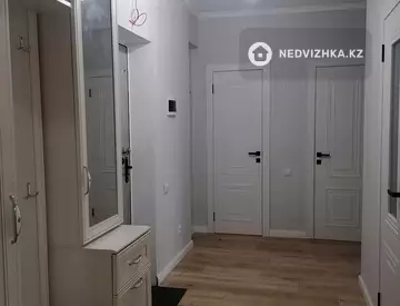 2-комнатная квартира, этаж 6 из 12, 57 м², миниатюра 9