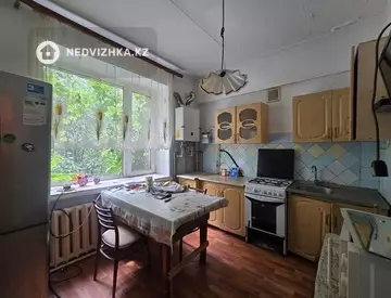 2-бөлмелі пәтер, қабат 2 барлық қабат саны 3, 52 м², 3-нобай