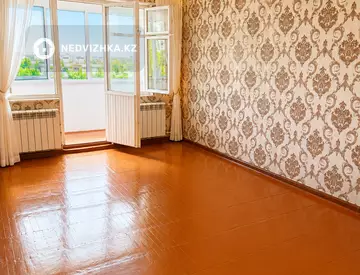 2-комнатная квартира, этаж 4 из 5, 43 м²