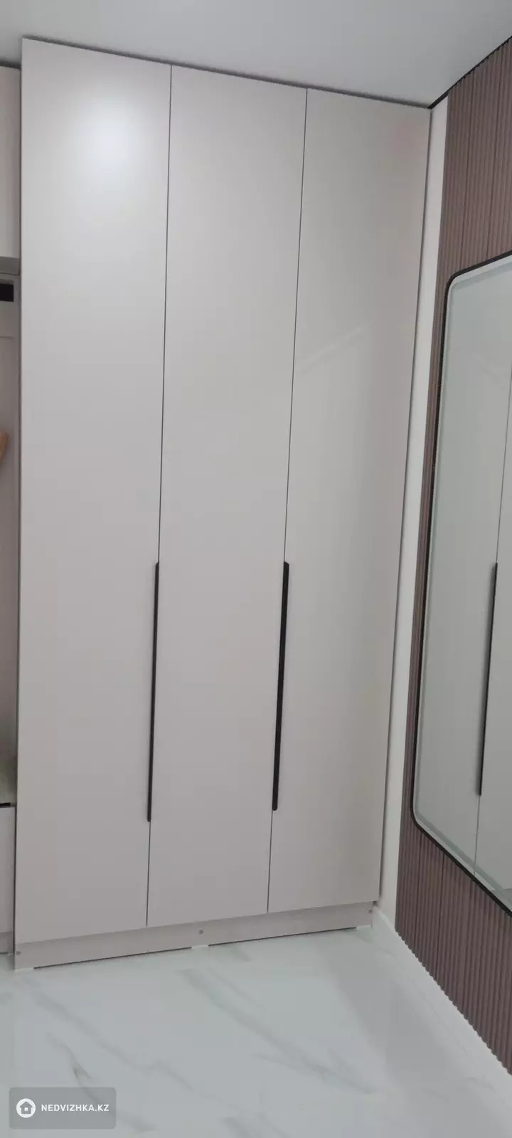2-комнатная квартира, этаж 9 из 9, 39 м², На длительный срок, фотография 2