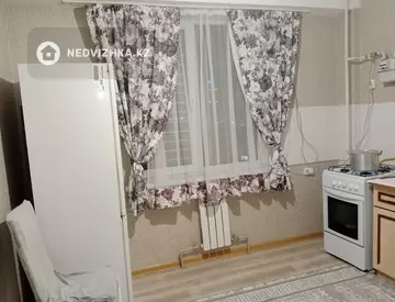 1-комнатная квартира, этаж 8 из 9, 49 м²