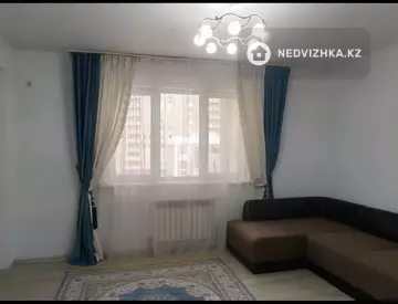 2-комнатная квартира, этаж 4 из 10, 42 м²