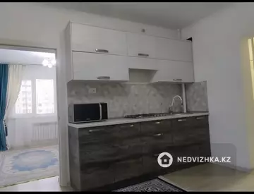 2-комнатная квартира, этаж 4 из 10, 42 м², миниатюра 7