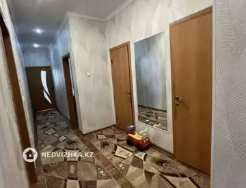 10-комнатный дом, 8 соток, 240 м², миниатюра 12