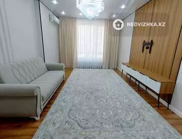 2-комнатная квартира, этаж 2 из 12, 80 м², На длительный срок