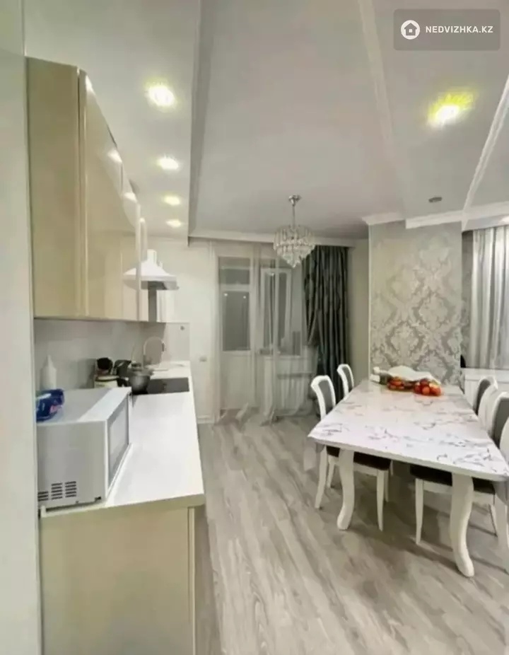 2-комнатная квартира, этаж 5 из 5, 57 м², фотография 4
