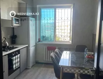 1-комнатная квартира, этаж 9 из 9, 41 м²