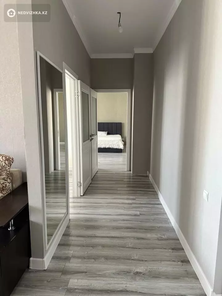 3-бөлмелі пәтер, қабат 7 барлық қабат саны 18, 101 м², 2-фотосурет