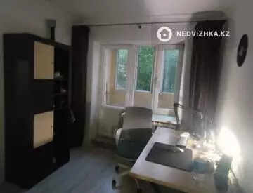 2-комнатная квартира, этаж 3 из 4, 41 м², миниатюра 8