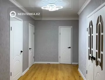 3-комнатная квартира, этаж 10 из 10, 90 м², миниатюра 8