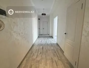 3-комнатная квартира, этаж 9 из 9, 86 м²