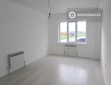1-комнатная квартира, этаж 1 из 3, 39 м²